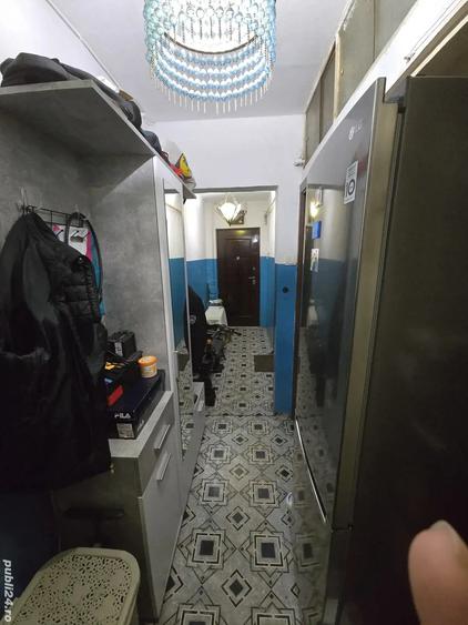 Vand Apartament 3 camere 64 m2 semidecomandat bloc 4 etaje parter - 7