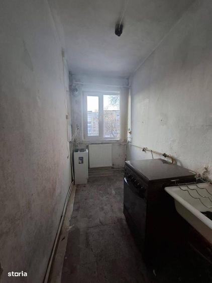 De vanzare apartament cu 2 camere si balcon, 38.000 euro - 4