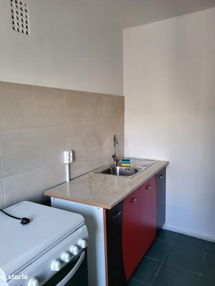 Inchiriez apartament 2 camere 65 mp etaj 2 Avia?iei - proprietar - 3