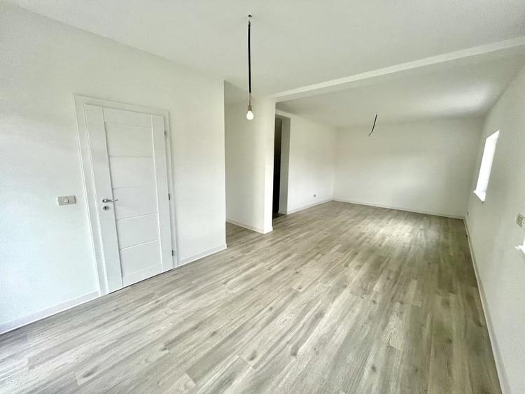 Casa Individuala, Complet Finalizata, 5 Camere - 1