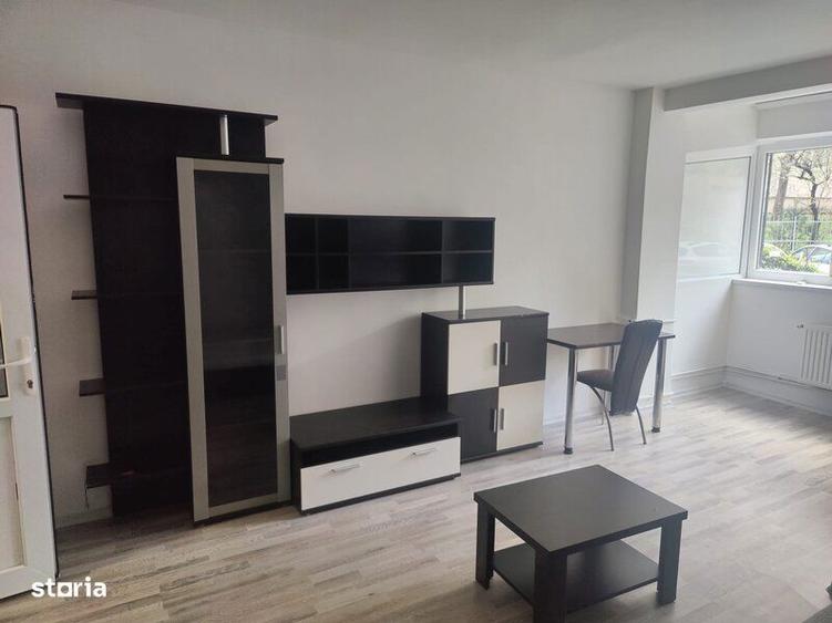 Inchiriez garsoniera zona Vitan, renovata, utilata, gata de mutat - 4