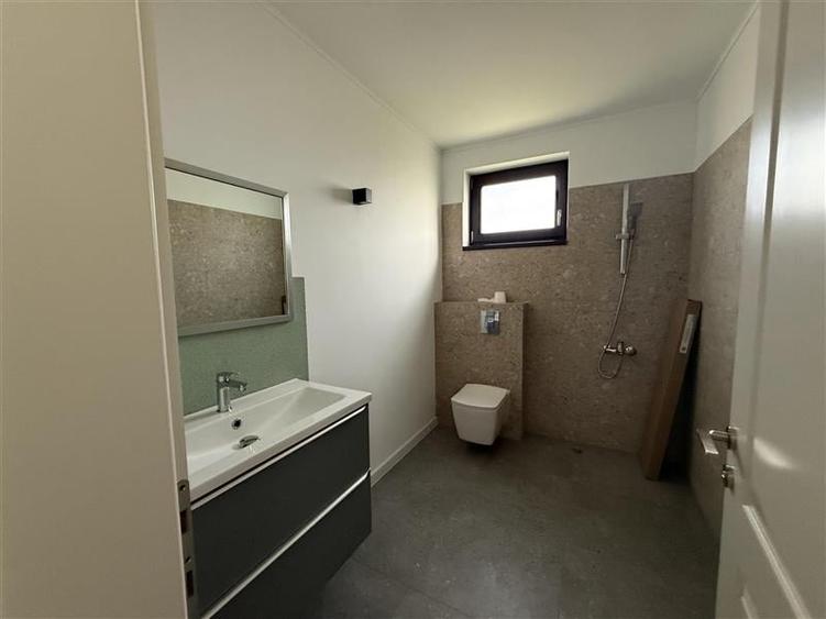 Casa  moderna  finisata  cu 550mp teren la limita Cluj Napoca cu Dezmir - 27