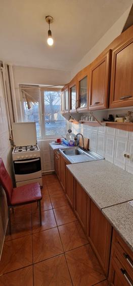 Podul Inalt ,se vinde la parter apartament 2 camere pret 44500 euro. - 13