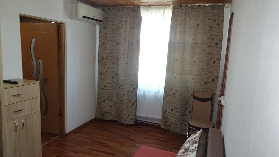 Vand apartament cu 2 camere in Deva, zona Dacia, etaj 4, bloc de 4 etaje, izolat - 1