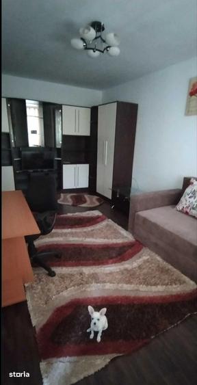 Apartament cu 2 camere decomandat în Rahova