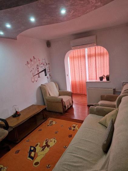 De Inchiriat ap 3 camere Ostroveni Valcea - 8