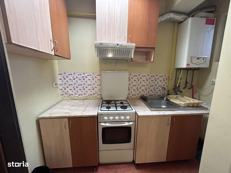 Bloc Nou-Calea Lipovei 2 camere-Centrala Proprie - 1