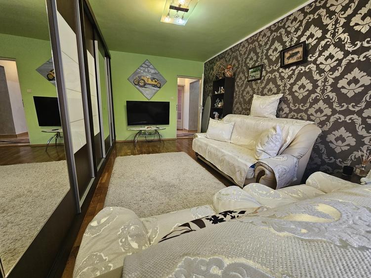 Apartament 3 camere,parter – Zona Piața Centrala - 2