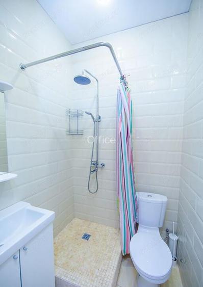 Apartament cu 3 camere de inchiriat