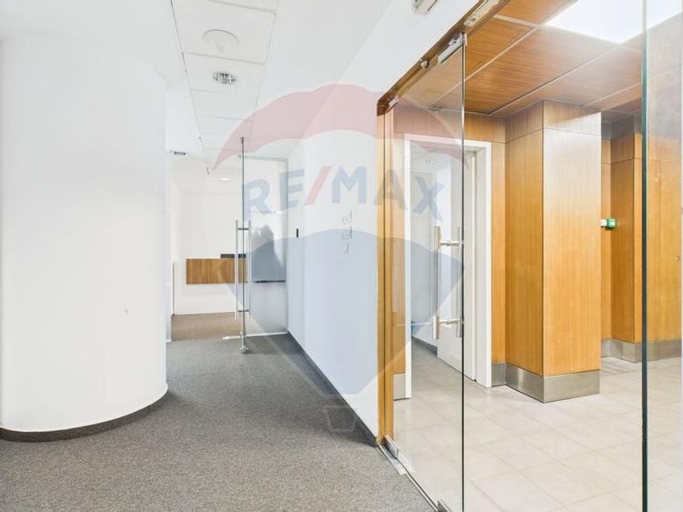 Spatiu de birouri de 314 mp de inchiriat in zona Baneasa - 21