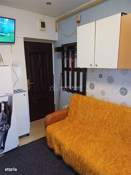 Camera- de inchiriat - Tractorul - 1