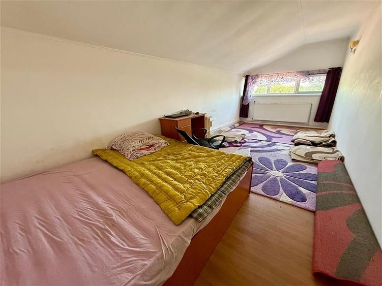 Lunca Cetatuii - Casa individuala 4 camere - la 200 m de Drumul judetean - 4