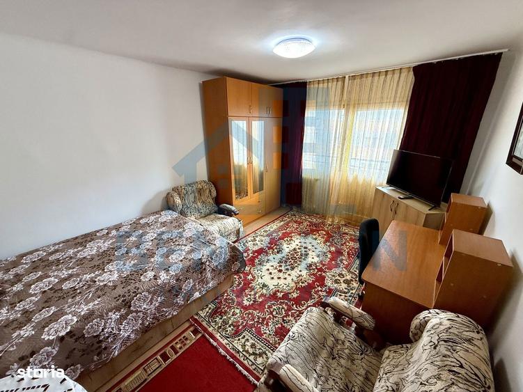 Garsoniera decomandata - mobilata - utilata - etaj 3 - Rovine - 3