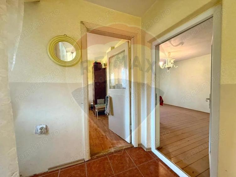 Casa de vanzare Mihail Kogalniceanu teren 524 mp Jud Constanta - 1