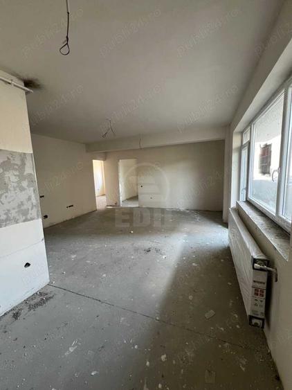 Apartament cu 3 camere, semifinisat, zona Terra, COMISION 0 - 5