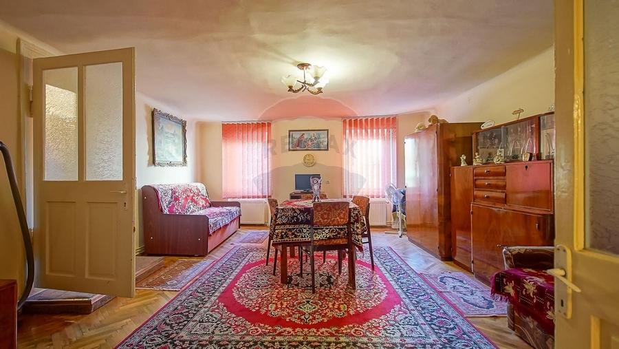 0% Comision | Casa cu potential enorm | Centrul Civic | Zona Sanitas - 11