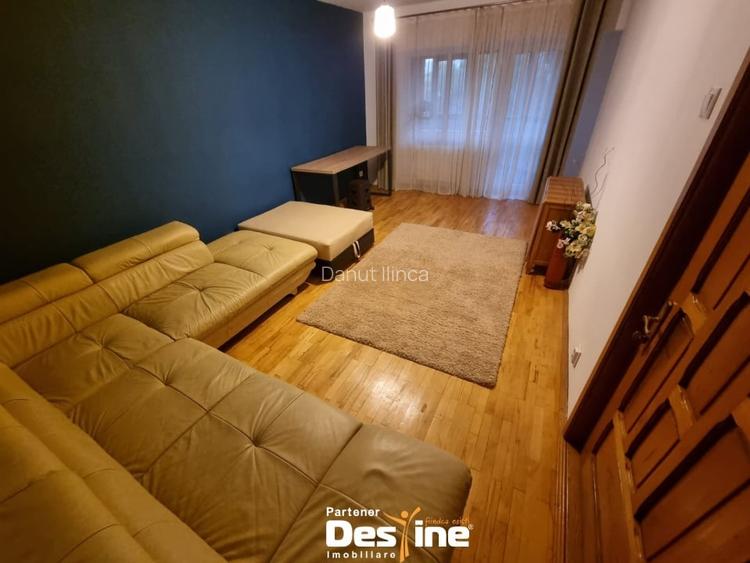 Apartament 4 camere Nicolina, 100 mp utili, decomandat, parcare inclusa, AC