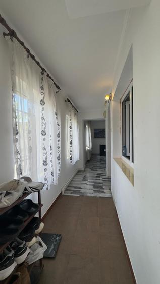 Casă P+M de vânzare – Zona Trocadero, zona centrala - 4