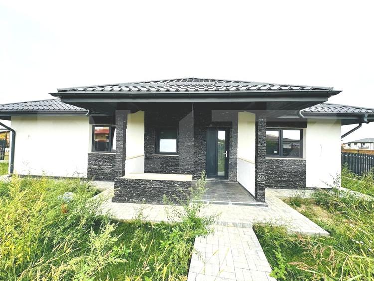 Casa Plan Parter 4 camere, 100 mp, 500 mp teren Vorovesti - 1