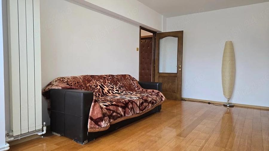 Apartament cu 2 camere decomandat în Decebal