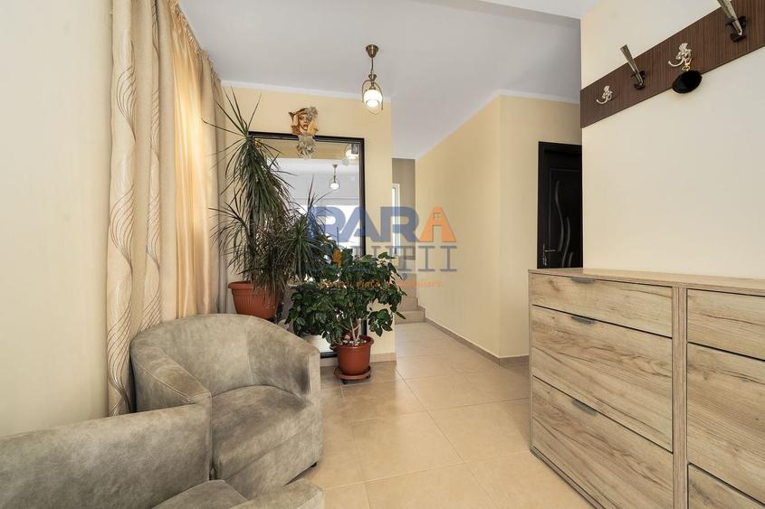 Casă individuală cu 4 camere cu Canalizare în Cordun