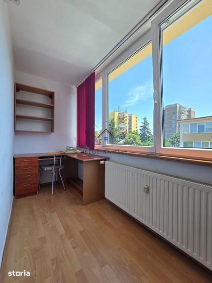 Apartament cu 2 camere decomandat în Astra