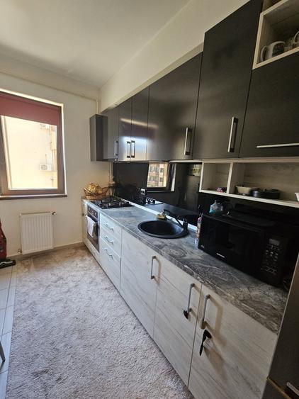 Apartament cu 2 camere decomandat în Rahova