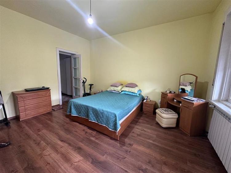 Apartament cu 2 camere decomandat în Vest