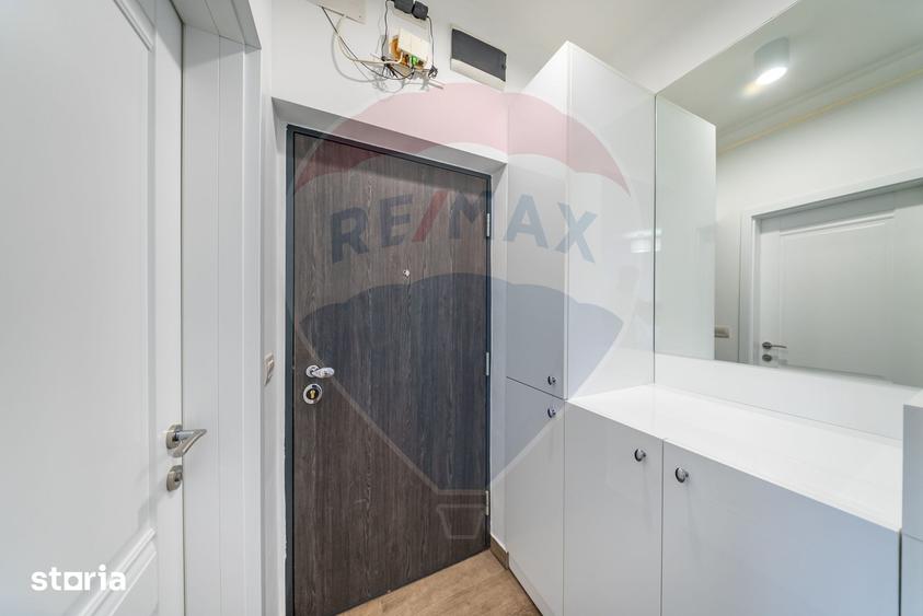 Apartament cu 2 camere semidecomandat în Șega