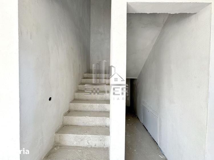 Casă cu 4 camere cu Teren 220 Mp în Gilău