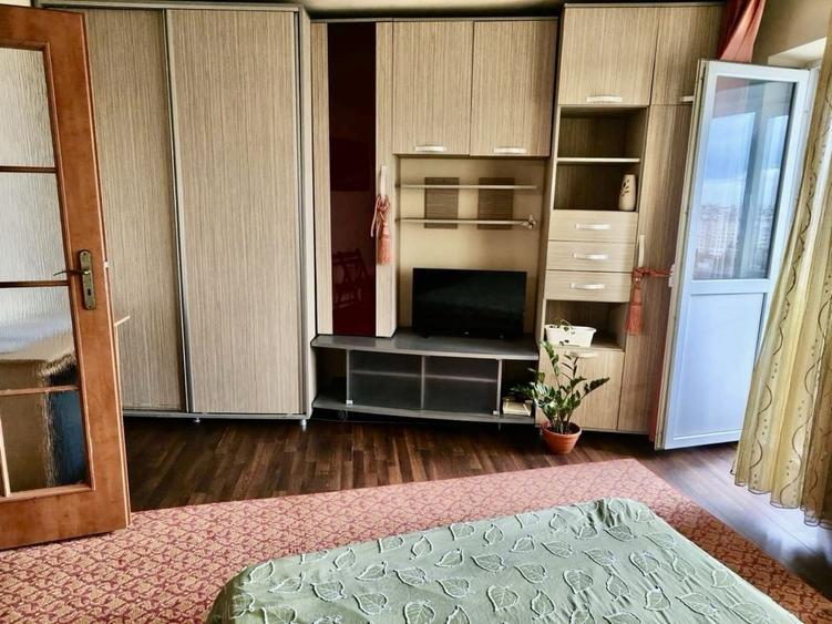 Garsonieră decomandată în City Park Mall