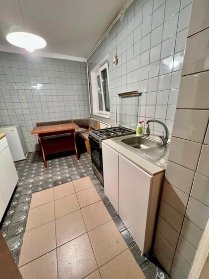 Apartament cu 2 camere, mobilat în Banu Manta