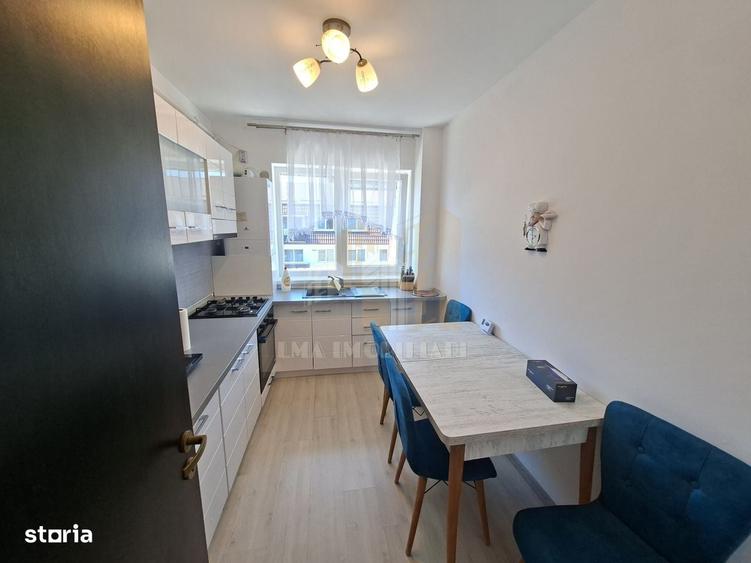 Apartament cu 2 camere decomandat în Sânpetru