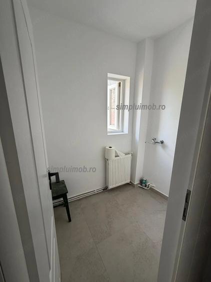 Casă cu 3 camere în Iancului
