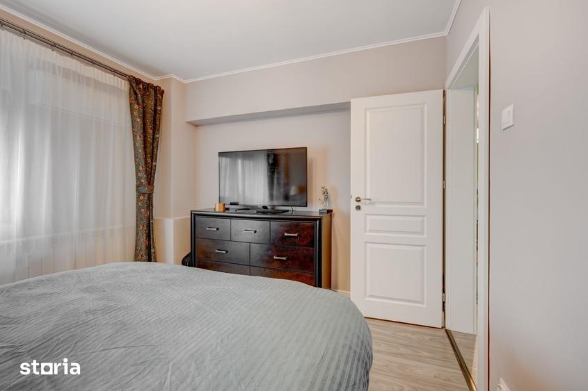 Apartament cu 3 camere decomandat în Decebal