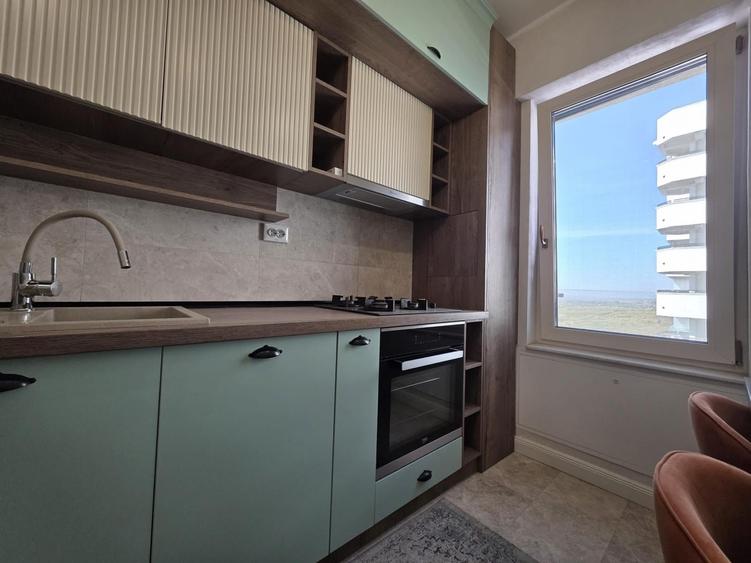 Apartament cu 3 camere decomandat în Copou