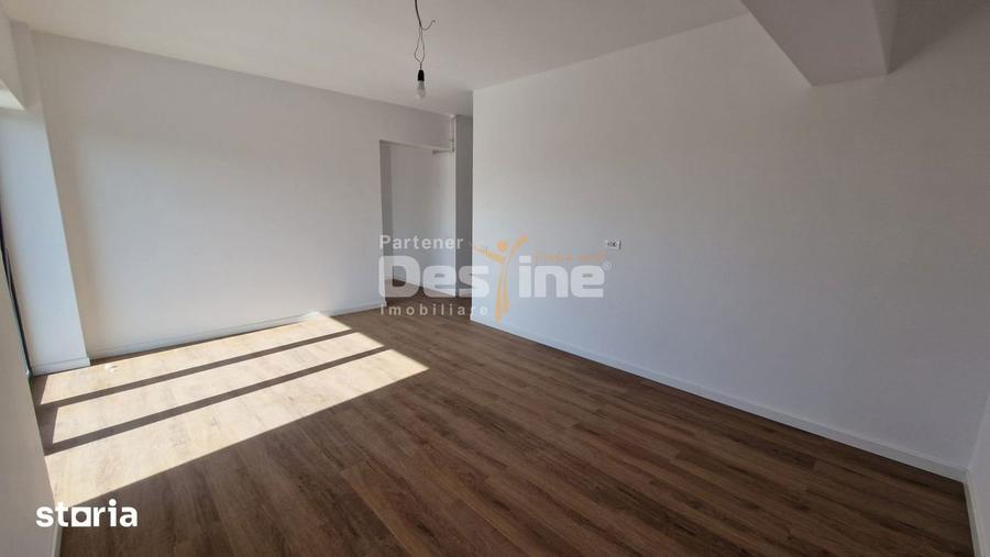 Apartament cu 3 camere în Băneasa