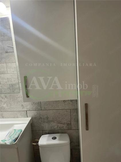 Apartament cu 2 camere decomandat în Energiei