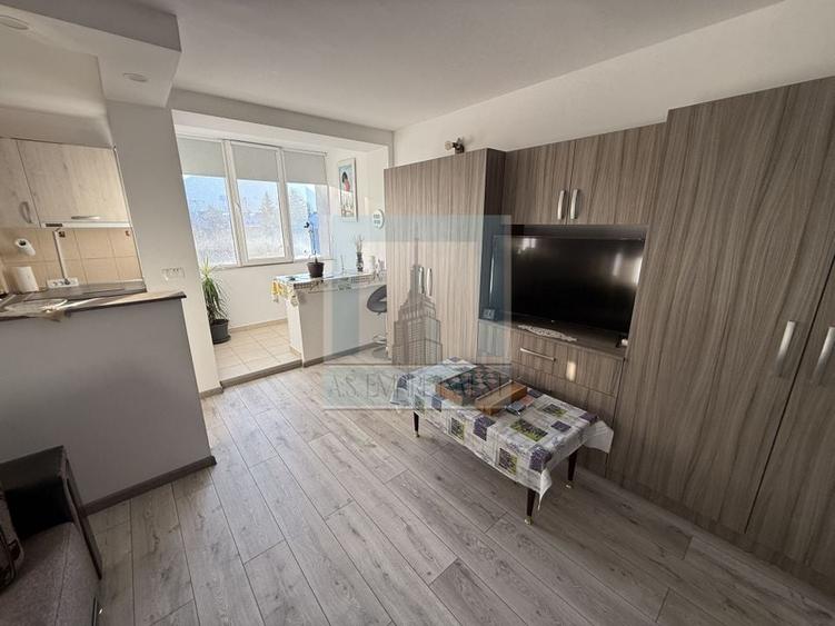 Garsoniera mobilata/utilata - zona B-dul Victoriei - 2