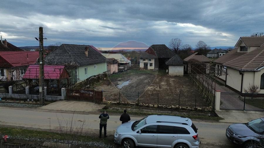 Constructie de caramida cu 3 camere de vânzare in centrul com. Salsig - 10