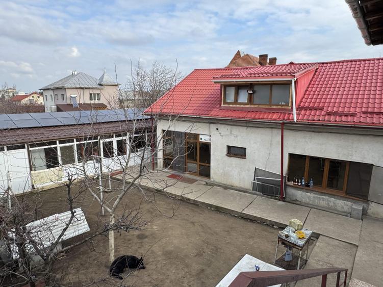 IMOBIL cu 3 cladiri, 14 camere, 6 bai, T= 611 mp, ultracentral,Caracal - 5