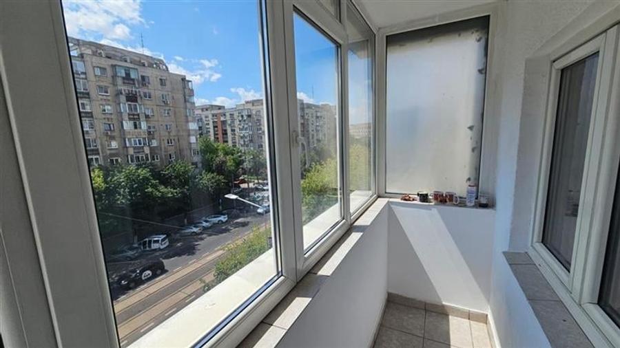 Spatii birouri metrou Tineretului de la 70 mp - 10