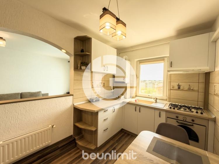 Apartament 4 camere -70 mp  decomandat - Vasile Aron - 6