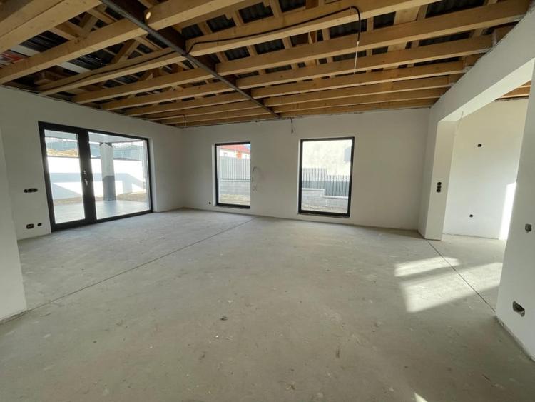 Casa pe un singur nivel - single - 123 mp utili - Sura Mare - 3