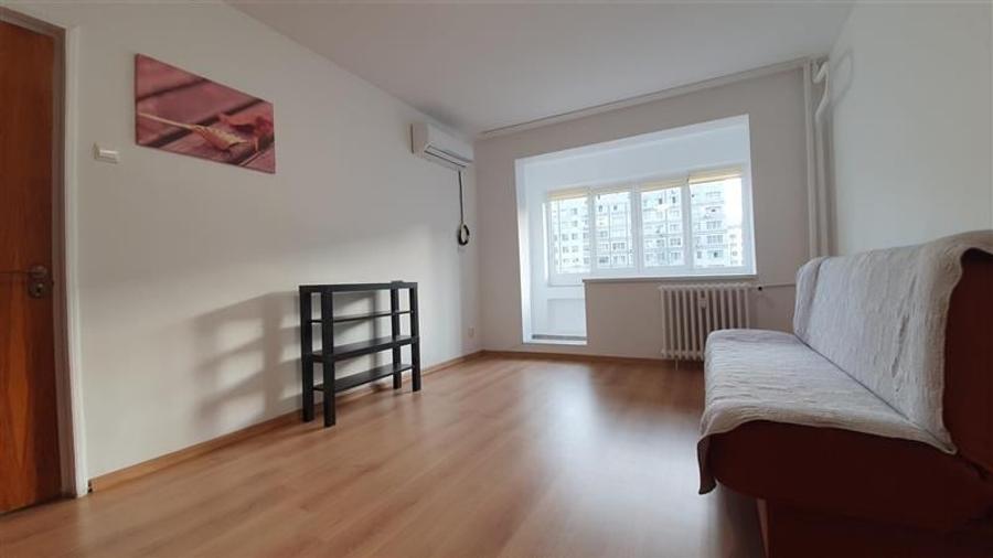 Apartament 2 camere decomandat, zona Titan - 3