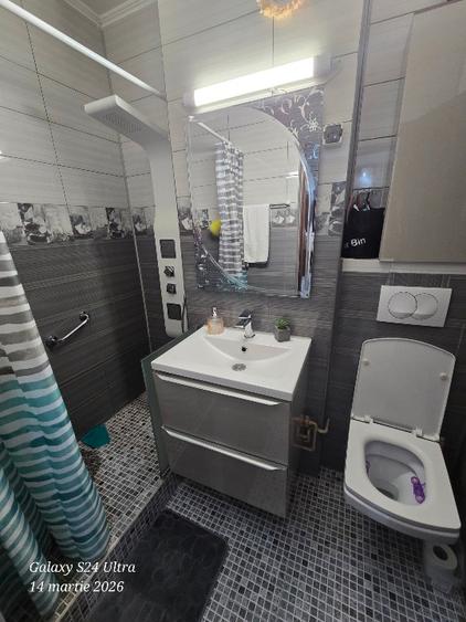 Apartament 3 camere decomandat semi-central  - 4