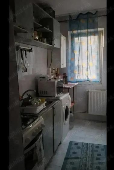 De vanzare apartament 2camere - 5