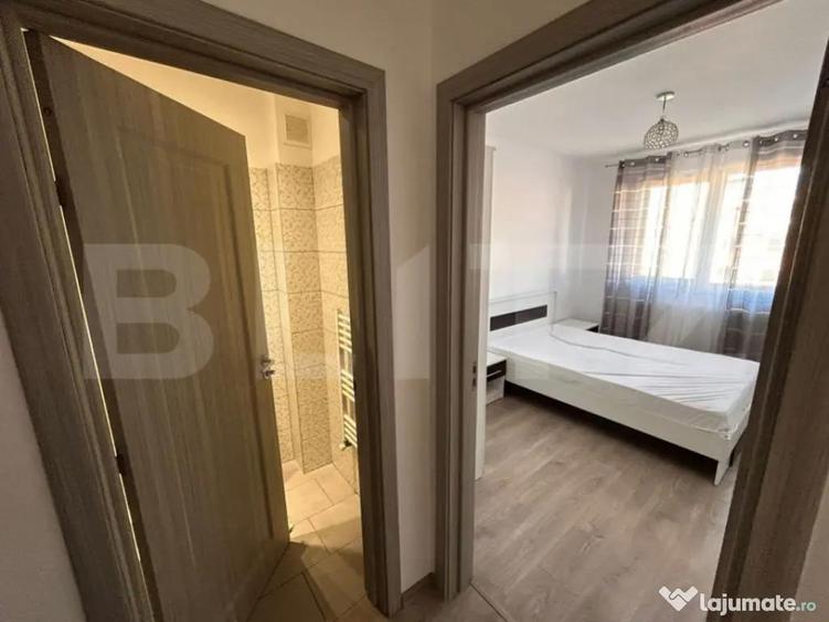 Apartament cu 3 camere, 55 mp, 2 bai, cu balcon si parcare, - 2