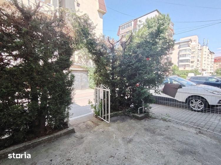Spa?iu cu multiple posibilita?i, gata sa i?i gazduiasca afacerea! - 9