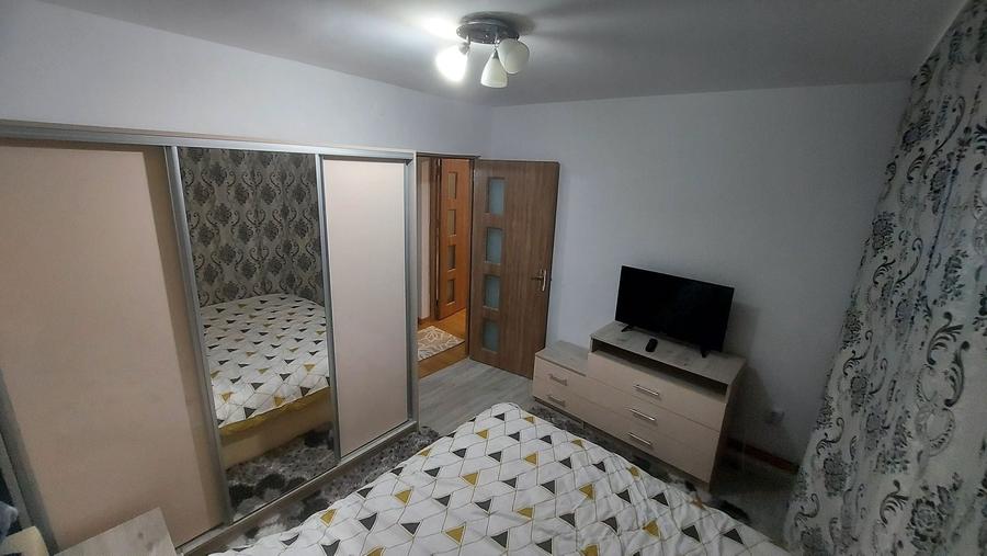 Inchiriez apartament cu doua camere Trivale - 3
